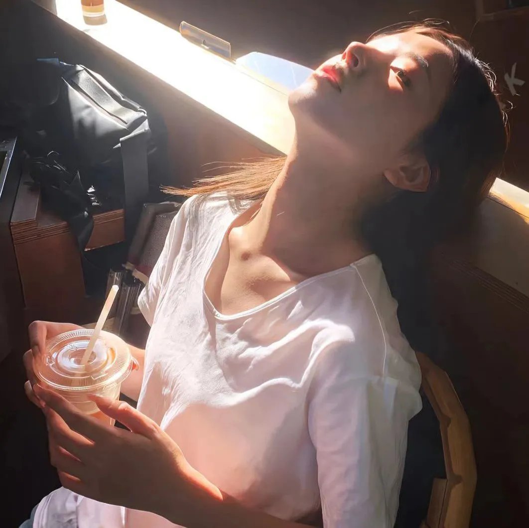 杜什一家3 海报